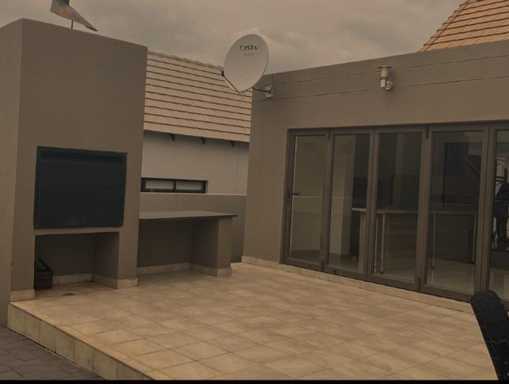 To Let 3 Bedroom Property for Rent in Leloko North West